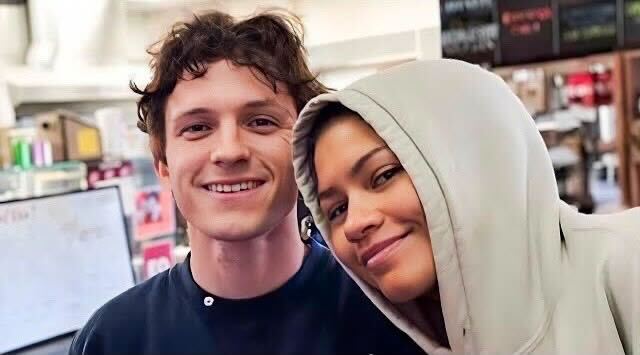 25 Hollywood Couples Who Met and Fell in Love on Set