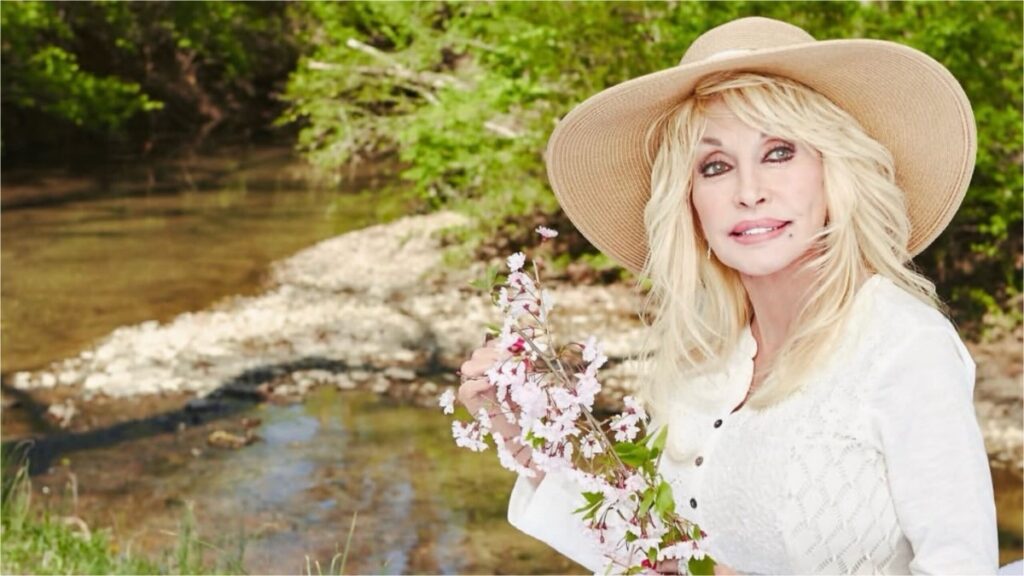 Nashville Airport May Be Renamed in Honor of Dolly Parton